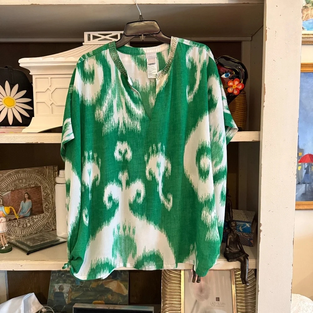 Chico's S/M green white Ikat embellished poncho style tunic Small Medium - Picture 6 of 7